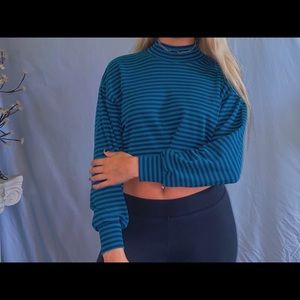 Striped comfy cropped turtle neck